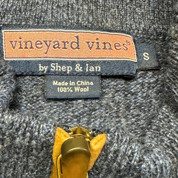 EUC Vineyard Vines Merino Wool Lined Quarter Zip Pullover Sweater - Picture 3 of 4